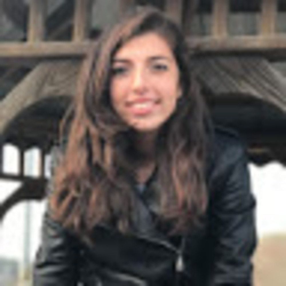Meet your Posher, Danielle